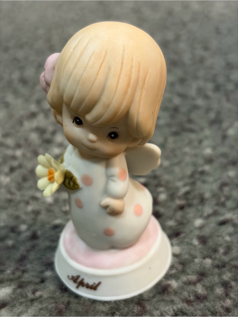 Lefton April Figurine Angel in Soft Pastel Pink